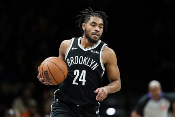 世俱杯在线买球-美记：篮网希望交易截止日前交易托马斯 他今夏将成完全自由球员